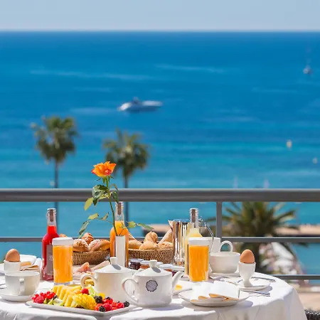 Barriere Le Majestic 5* Канны