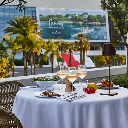 Barriere Le Majestic Otel Cannes