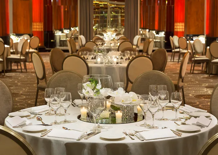 Barriere Le Majestic Otel
