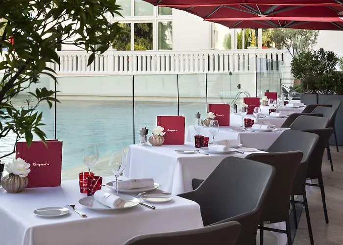 Barriere Le Majestic Otel 5*