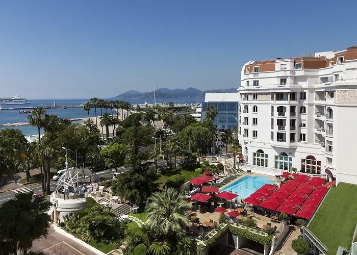 Otel Barriere Le Majestic Cannes