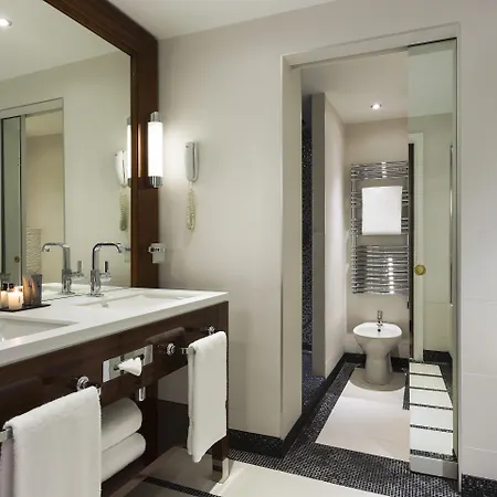 Hotel Barriere Le Majestic 5*