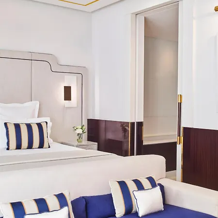 Barriere Le Majestic 5*