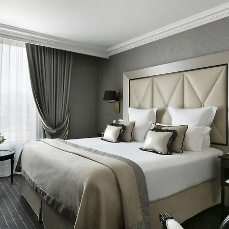 Barriere Le Majestic Hotel 5*