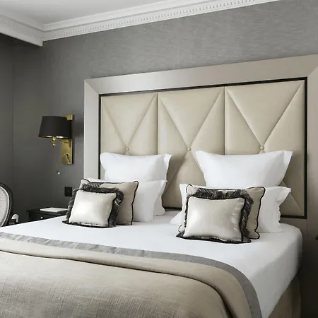 Barriere Le Majestic Hotel 5*