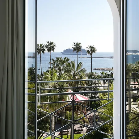 Barriere Le Majestic Hotel 5*