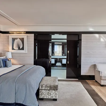 Barriere Le Majestic Hotel 5*