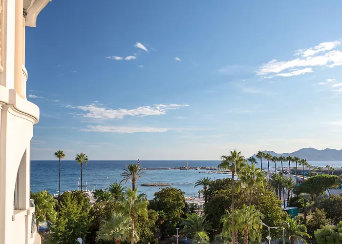 Barriere Le Majestic 5*