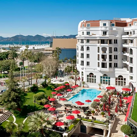 Barriere Le Majestic Hotel 5*