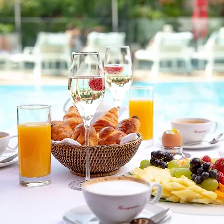 Barriere Le Majestic Hotel Cannes