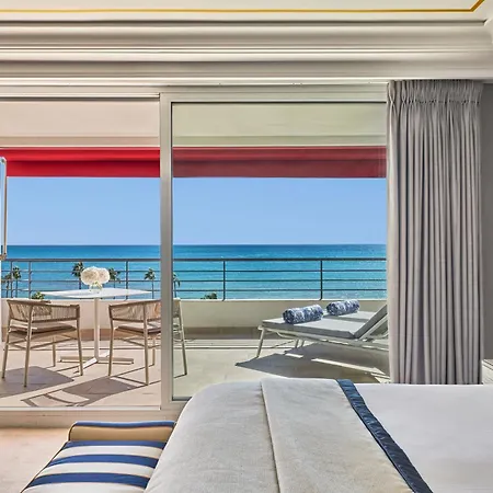 Hotel Barrière Le Majestic 5*