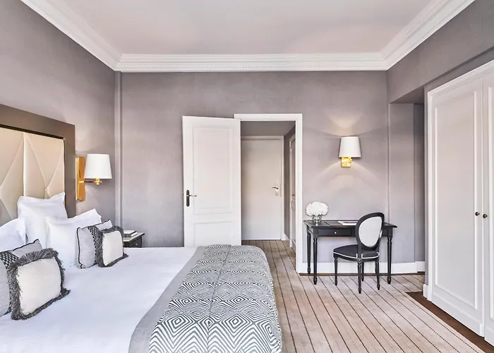 باريير لو ماجستيك 5* كان